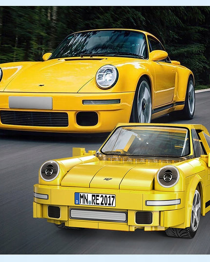 Nuotoliniu būdu valdomas lego sportinis automobilis konstruktorius Yellowbird (CaDA, 222 elementai)