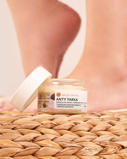 Opcja Natura Anty Tarka pėdų priežiūros priemonė sausiems ir suskilinėjusiems kulnams su karbamidu, 50 ml