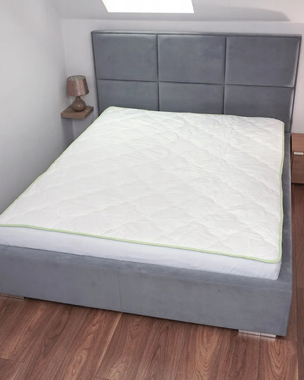 POLDAUN Bamboo itin lengva vasarinė antklodė 200x220 cm