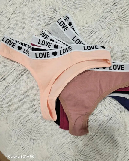 7 vnt. Medvilniniai stringai, seksualūs, kvėpuojantys ir patogūs apatiniai