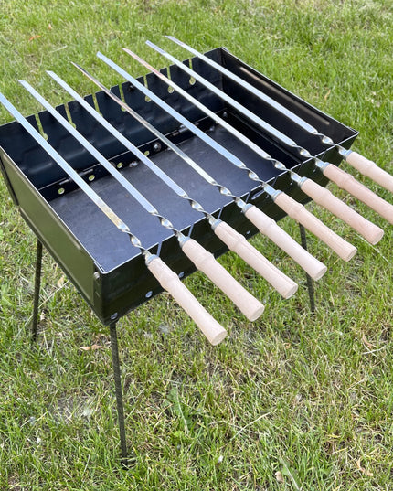 Rinkinys: metalinis mangalas 2 mm + 8 vnt. iešmai + dėklai M8K