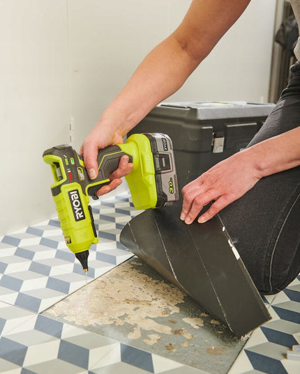 RYOBI RGL18-0 18V klijavimo pistoletas su dviejų pakopų temperatūros reguliavimu