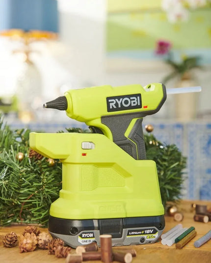 Ryobi RGLM18-0 18V 7 mm mini akumuliatorinis klijų pistoletas
