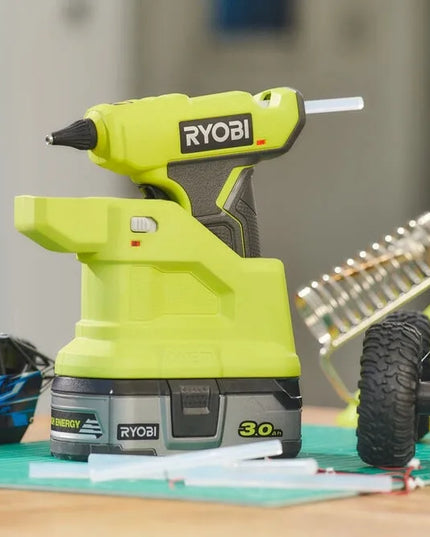 Ryobi RGLM18-0 18V 7 mm mini akumuliatorinis klijų pistoletas