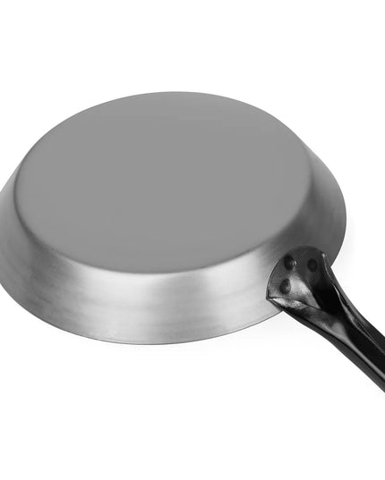 Spinwar plieninė čigonų stiliaus ketaus anglies plieno keptuvė 26 cm su metaline rankena