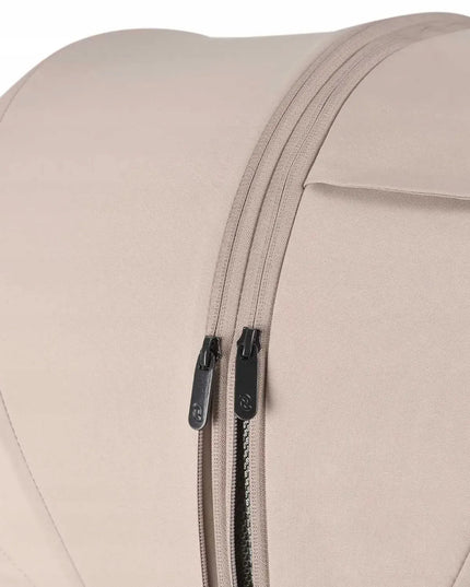 Sportinis vežimėlis Carrello Costa, reversine sėdyne, dideli ratai, 0-22 kg, Platinum Grey