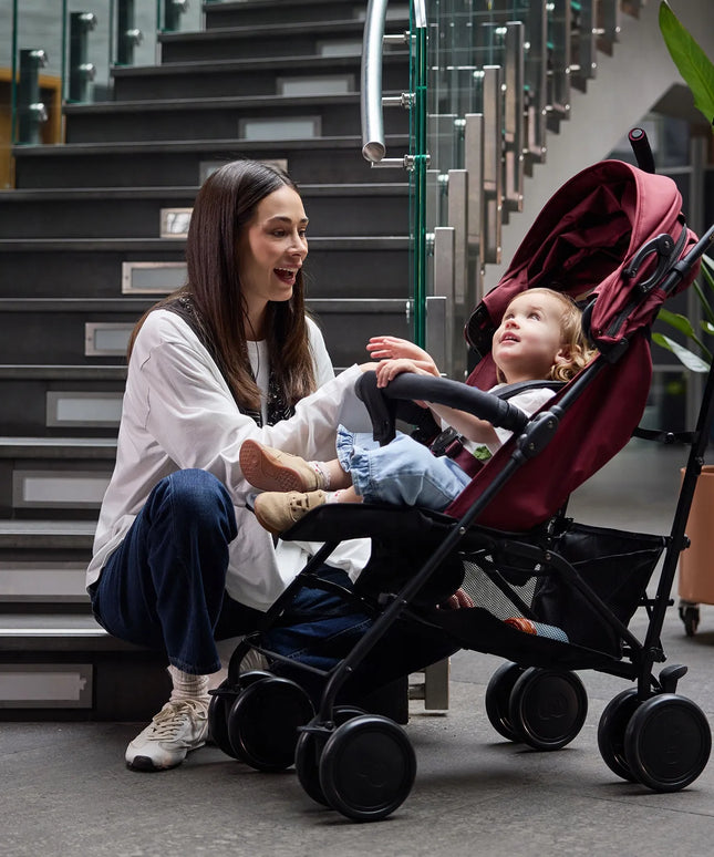 Sportinis vežimėlis Kinderkraft SIESTA 2 Skėtukas lengvas sulankstomas iki 22 kg