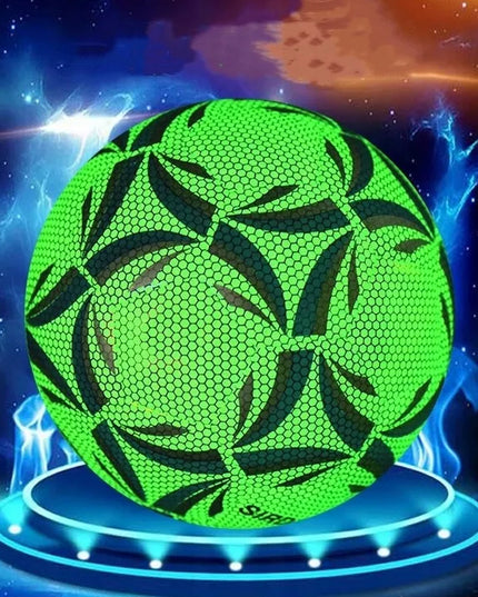 Stebuklingas atspindintis futbolo kamuolys fluorescencinis šviečiantis