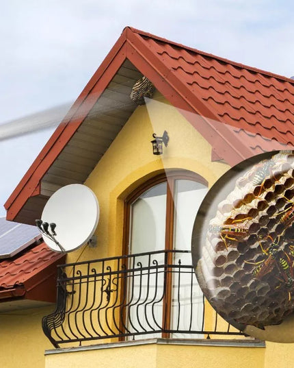 Stiprus purškalas preparatas nuo vapsvų ir širšių lizdų BAZOOKA 300 ml