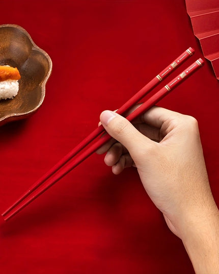 Sushi Lazdelės – 5 Poros Daugkartinio Naudojimo, 24,3 cm, Stiklo Pluošto, Raudonos su Aukso Imitacija, Japoniško Stiliaus