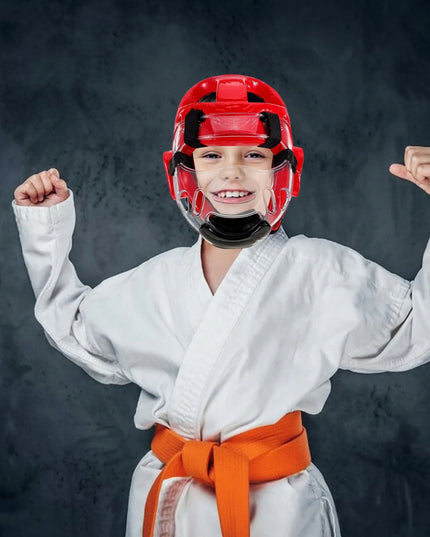 Taekwondo apsauginis šalmas su reguliuojamu skydeliu, raudonas