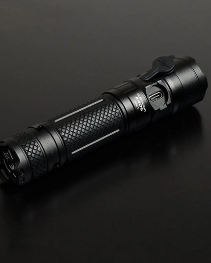 Taktinis LED akumuliatorinis žibintuvėlis Videx, 4000lm, IP68