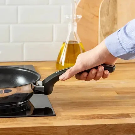Tefal Emotion 24 cm keptuvė su Titanium 3X danga
