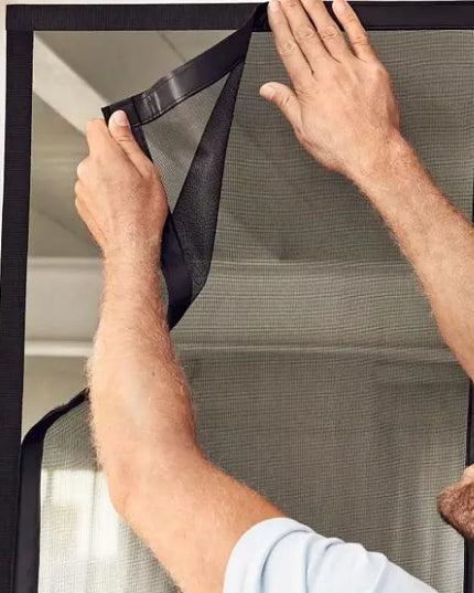 TESA magnetinis tinklelis nuo vabzdžių durims, savaime užsidarantis, 0,9x2,1 m