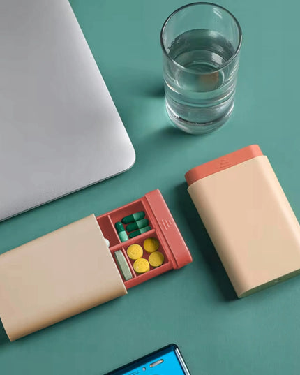 ToolSpace vaistų dėžutė – mini kelioninis vaistų organizatorius