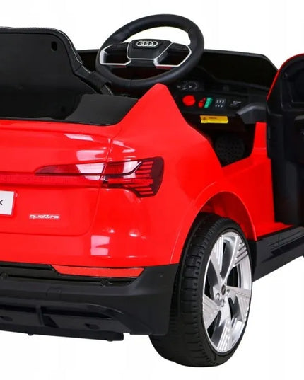 Vaikiškas elektromobilis Audi e-tron 4X4, odinė sėdynė, EVA ratai, pultelis