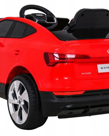 Vaikiškas elektromobilis Audi e-tron 4X4, odinė sėdynė, EVA ratai, pultelis
