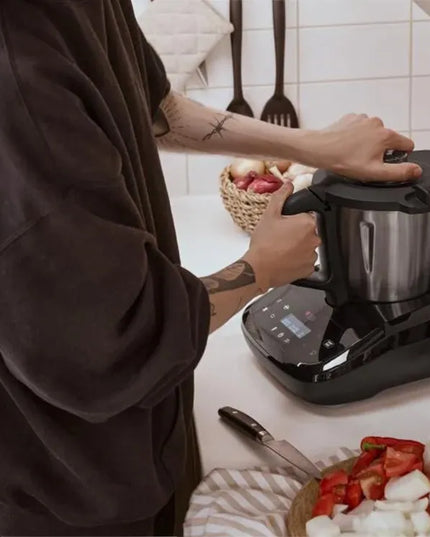 Virtuvinis robotas „SilverCrest Monsieur Cuisine Compact“