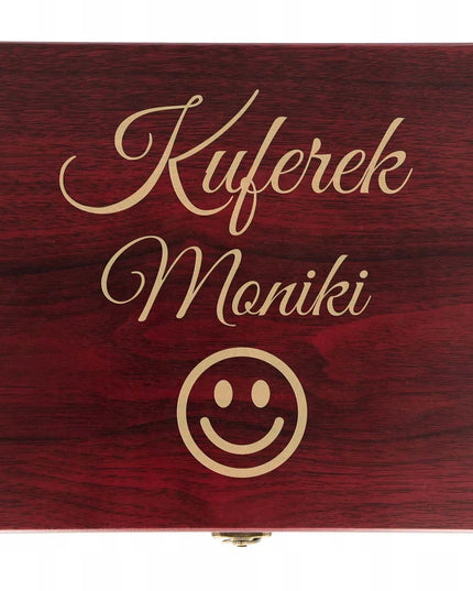 Vyno rinkinys su kamščiatraukiu ir graviravimu – dovana mamai ar žmonai