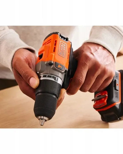 Smūginis gręžtuvas-suktuvas 45Nm, 18V Black+Decker [BCD383D2XK-QW]