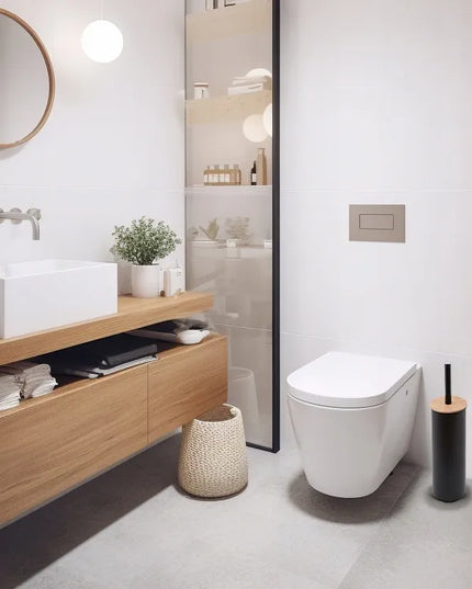 Yoka Home pastatomas uždaras WC šepetys, juodas metalinis su bambuku