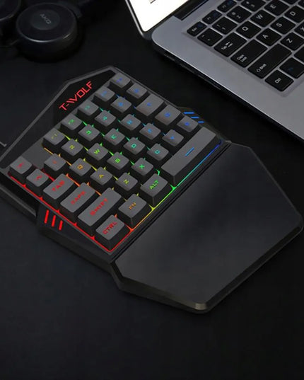 Žaidimų klaviatūros ir pelės rinkinys T-WOLF TF900 su LED RGB apšvietimu