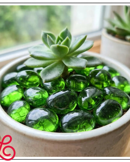 ŽALIAS DEKORATYVINIS STIKLAS 2,6–3,2 CM KIDNEY GLASS GREEN NAMŲ DEKORAVIMUI 1 KG